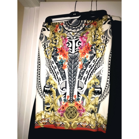 Versace Pencil Skirt - Picture 1 of 3